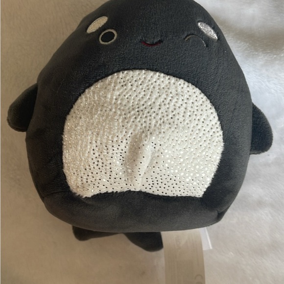 Bundle of 8 6” squishmellows :) Sea themed - Picture 4 of 9